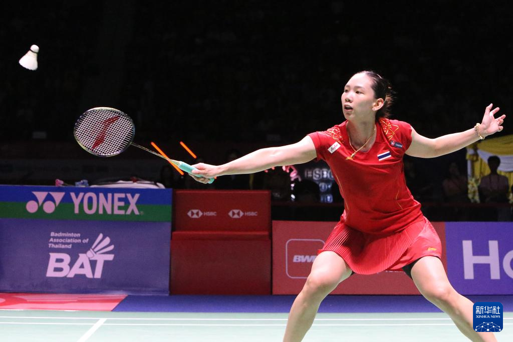 足充满期待 足充满期待