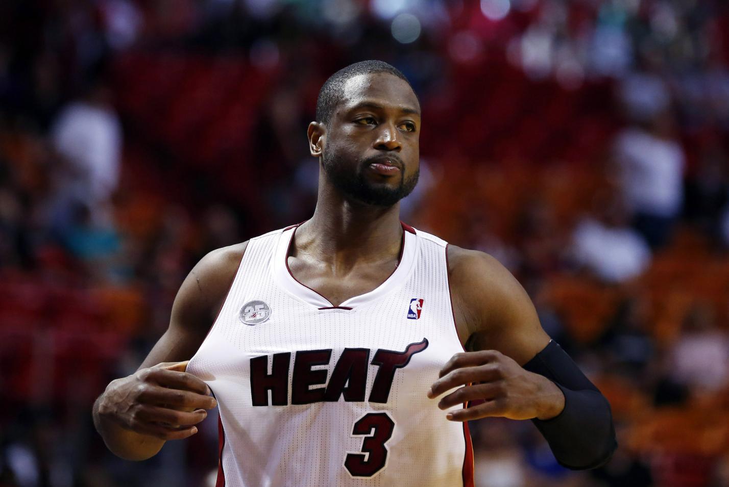 的年轻人身 的年轻人身